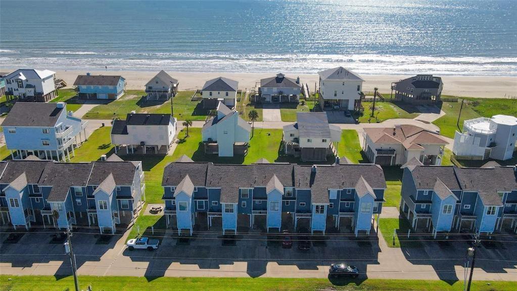 Hot Tub - Ocean Views - Steps To Private Beach - Quiet Location Galveston Exteriör bild
