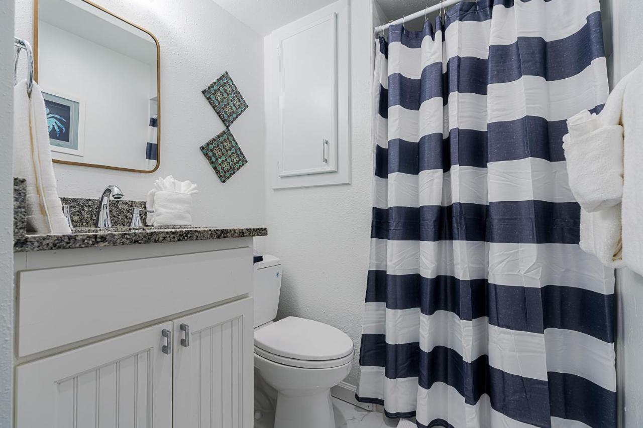 Hot Tub - Ocean Views - Steps To Private Beach - Quiet Location Galveston Exteriör bild