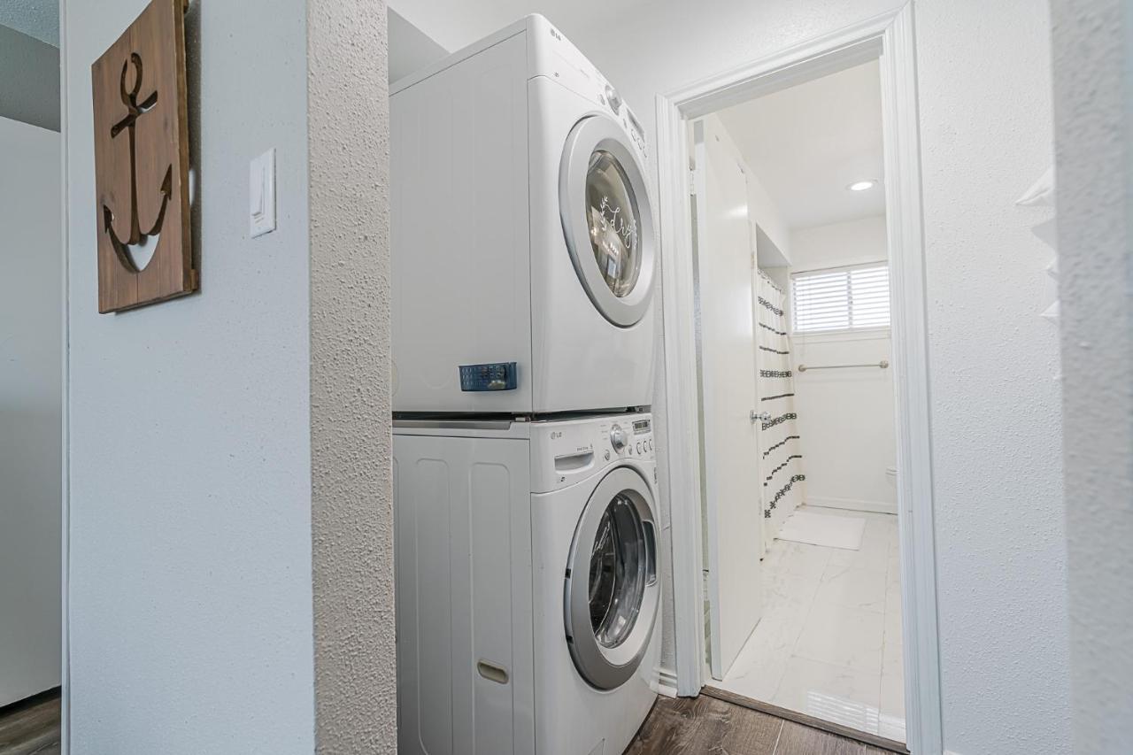 Hot Tub - Ocean Views - Steps To Private Beach - Quiet Location Galveston Exteriör bild