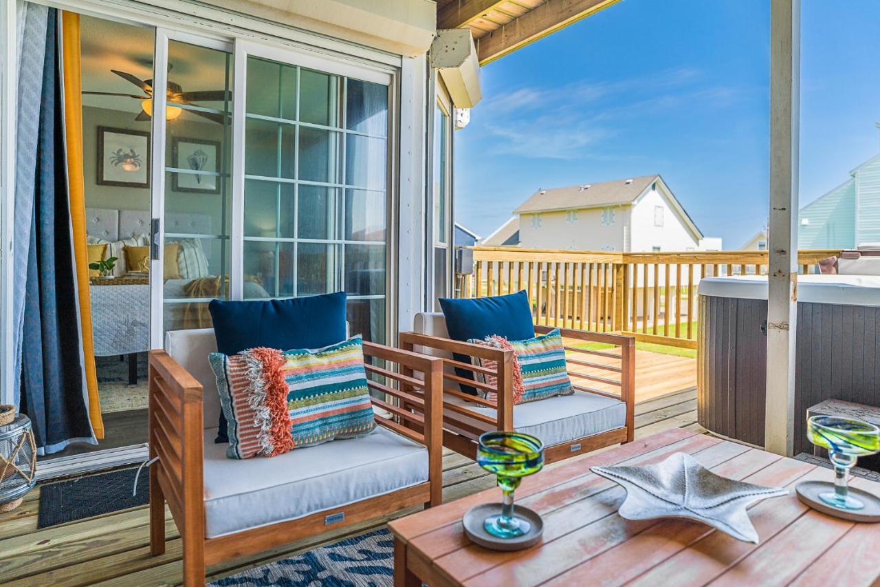 Hot Tub - Ocean Views - Steps To Private Beach - Quiet Location Galveston Exteriör bild